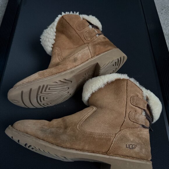 UGG Australia Naiyah Ankle Boot Tan Suede Sheepskin Lace Up Heel 1020144 Sz 7 - Picture 7 of 9